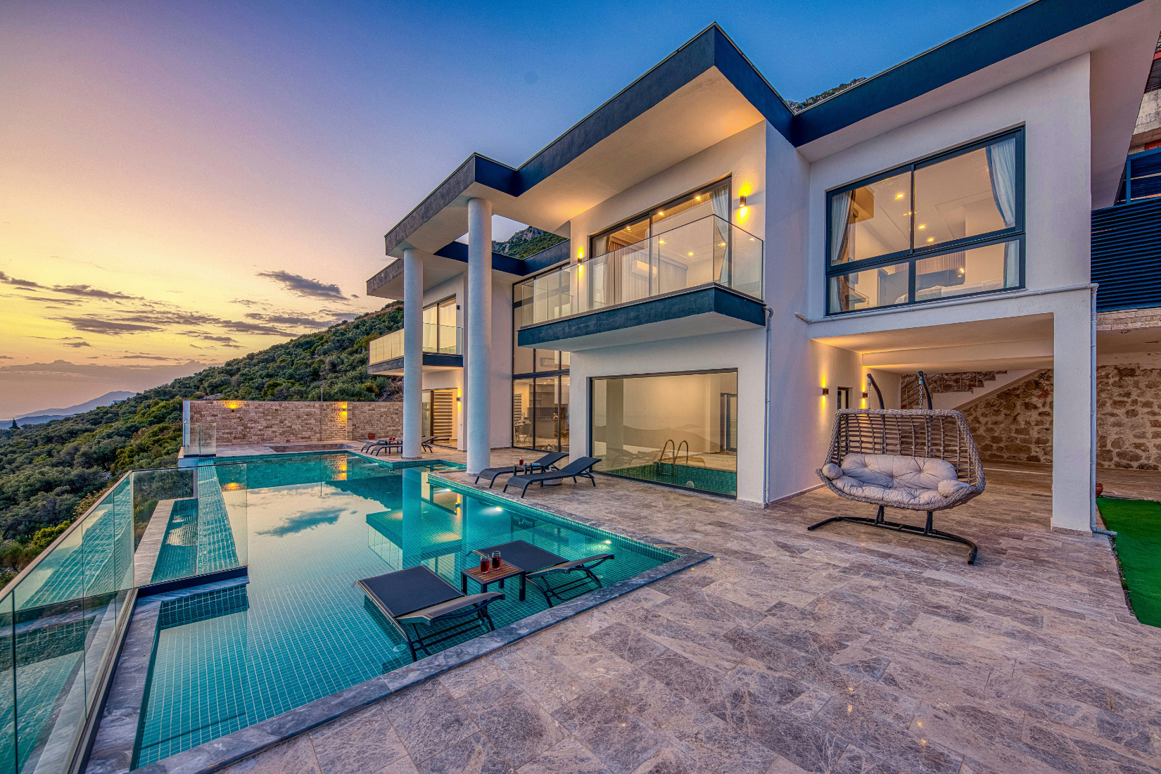 Holiday Home Pool